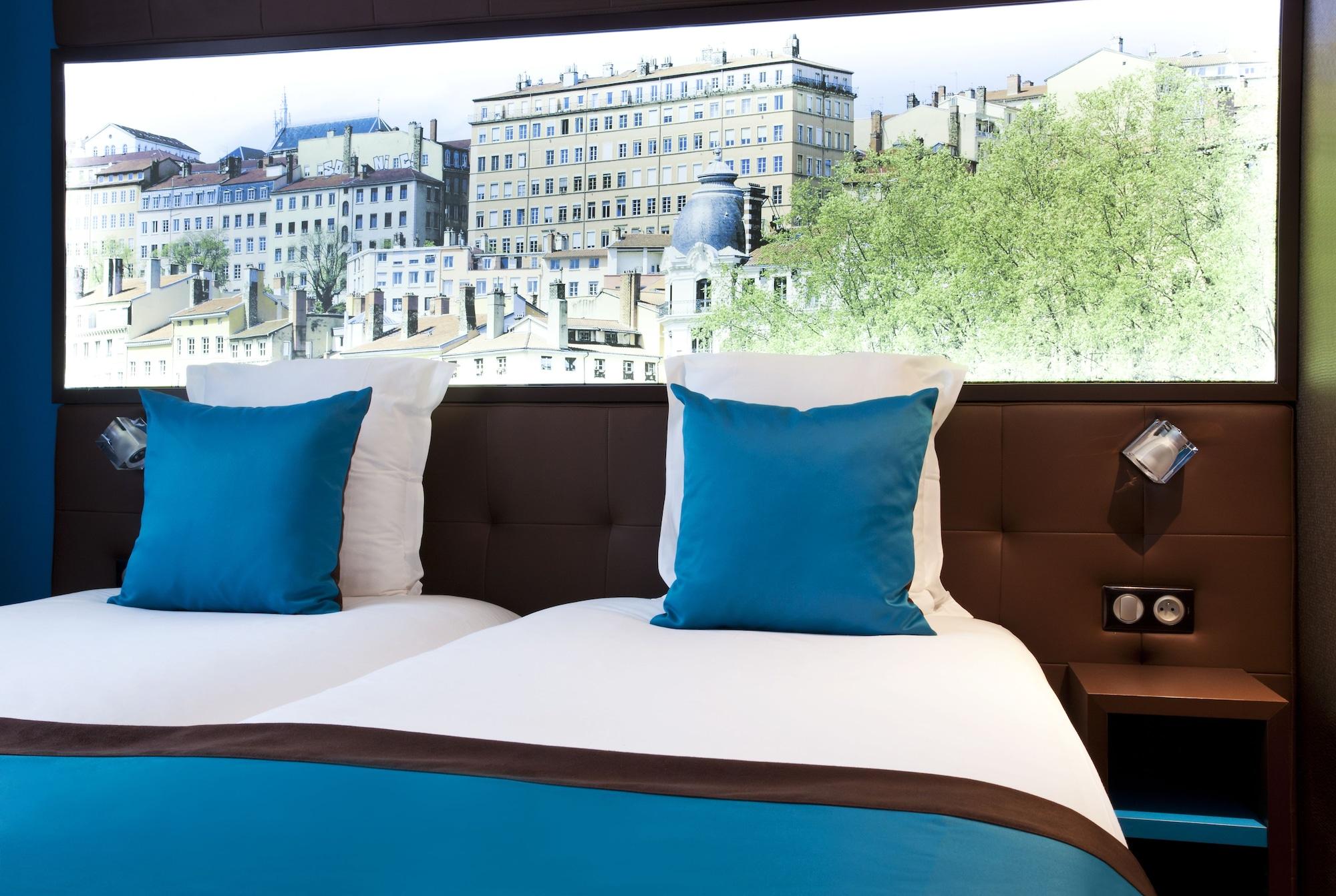 Hotel Des Savoies Lyon Perrache Экстерьер фото