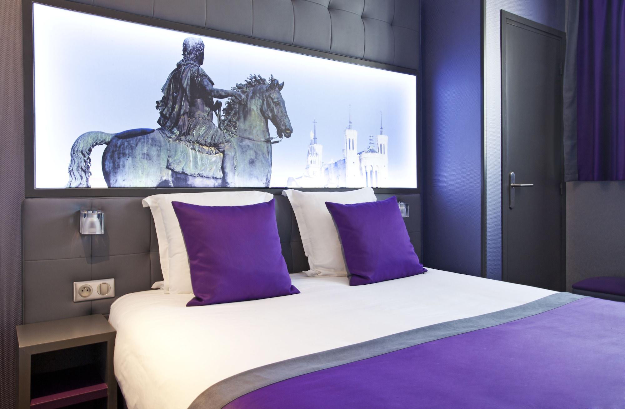 Hotel Des Savoies Lyon Perrache Экстерьер фото