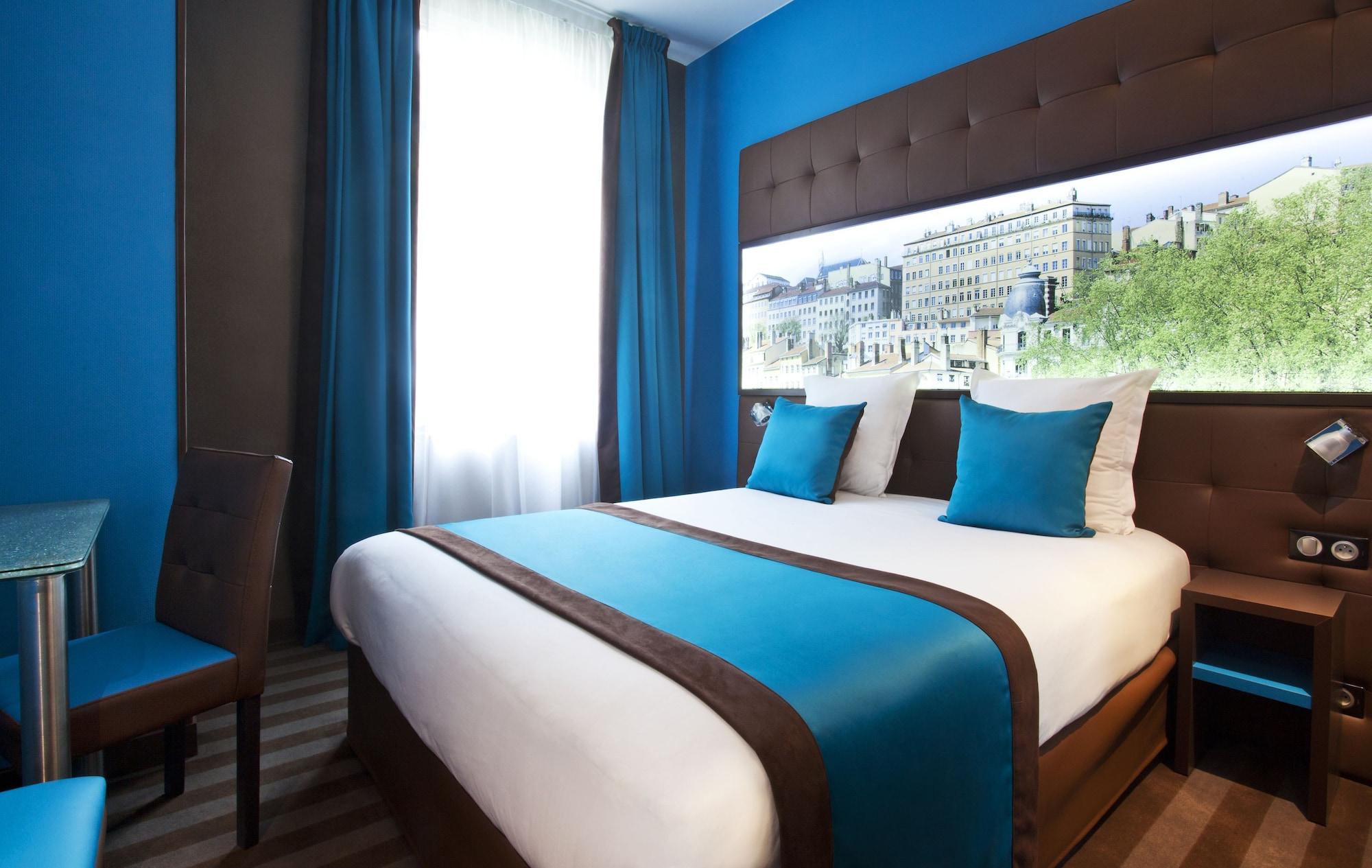 Hotel Des Savoies Lyon Perrache Экстерьер фото